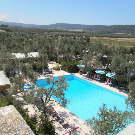 Residence Baia Del Gallo Весте Екстериор снимка