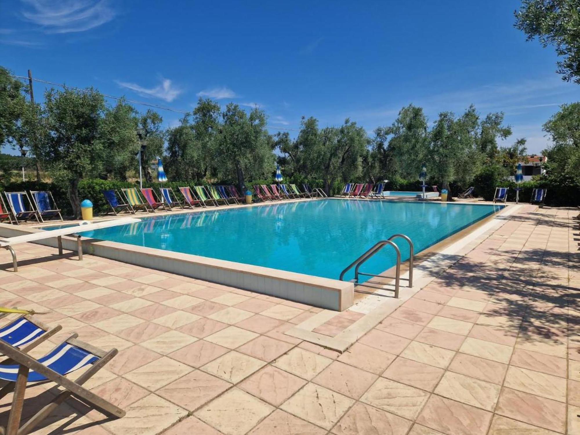 Residence Baia Del Gallo Весте Екстериор снимка